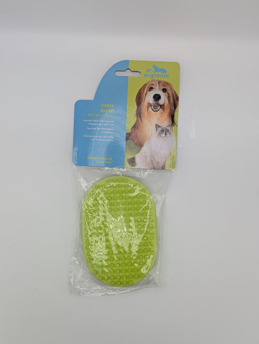 U-Groom Rubber Curry Brush Oval w/Handstrap